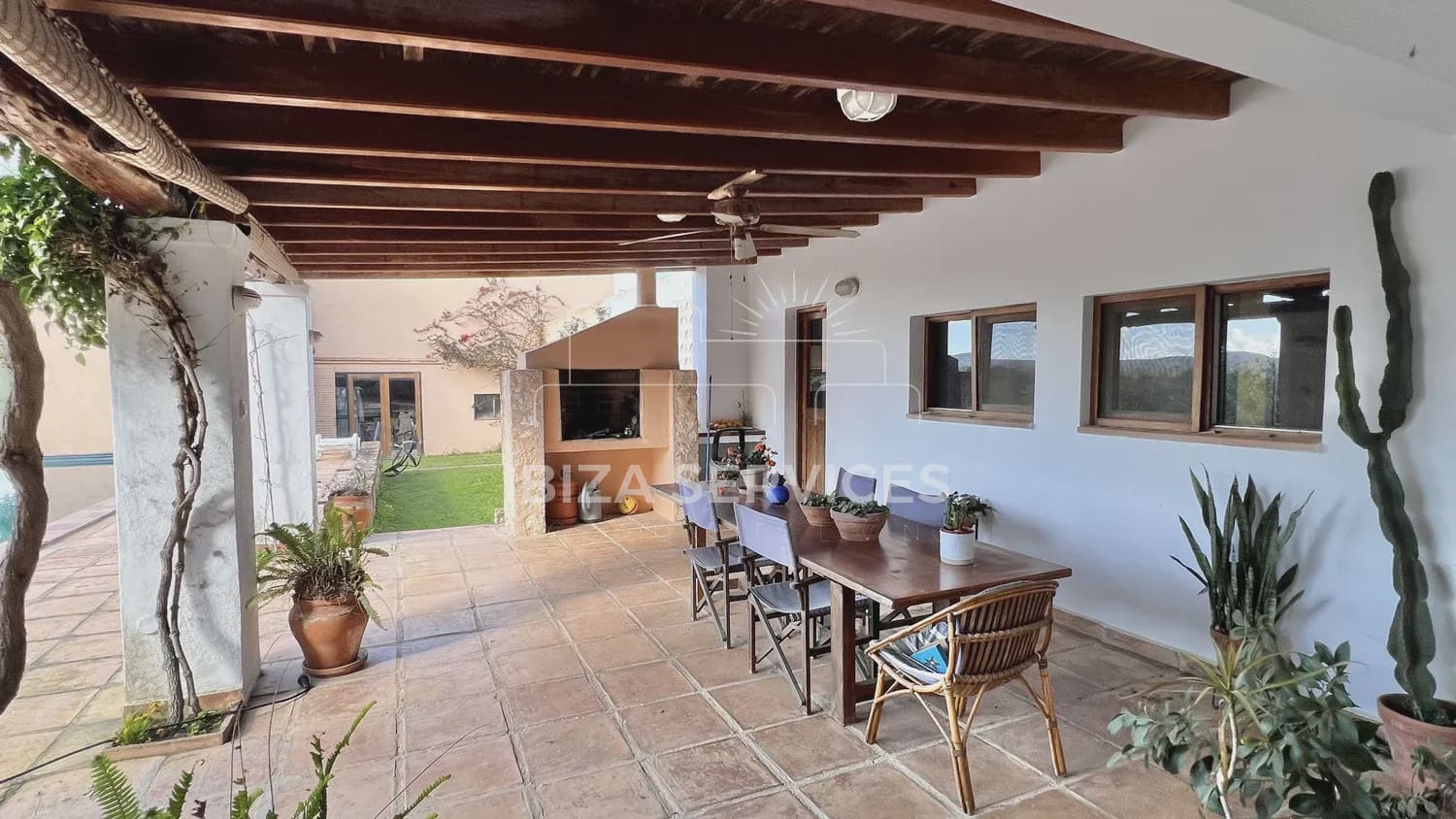 4 sypialnia Finka/Dom wiejski na sprzedaż w Sant Rafael de Sa Creu z basenem garażem - 4 465 000 € (Ref: 8895801)