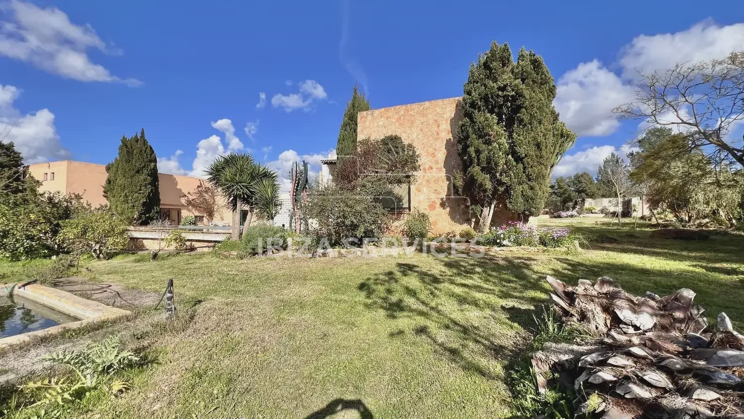 4 sypialnia Finka/Dom wiejski na sprzedaż w Sant Rafael de Sa Creu z basenem garażem - 4 465 000 € (Ref: 8895801)