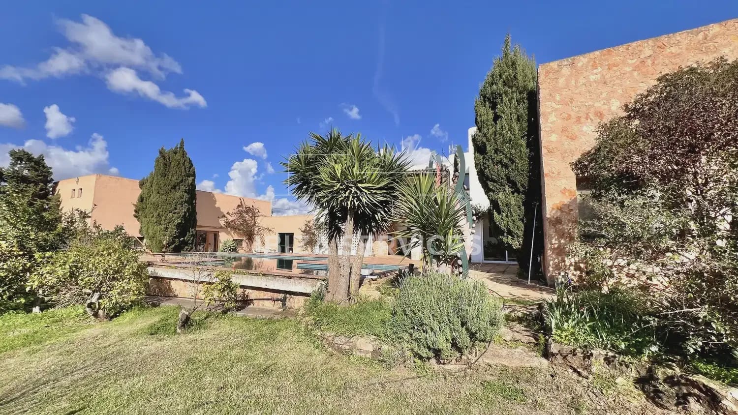 4 sypialnia Finka/Dom wiejski na sprzedaż w Sant Rafael de Sa Creu z basenem garażem - 4 465 000 € (Ref: 8895801)