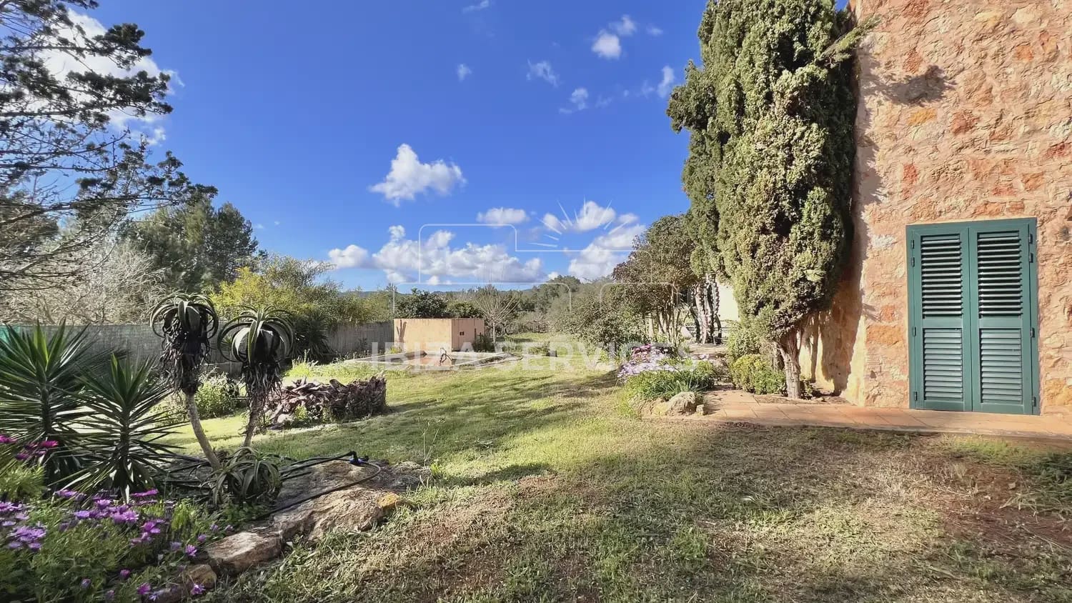 4 sypialnia Finka/Dom wiejski na sprzedaż w Sant Rafael de Sa Creu z basenem garażem - 4 465 000 € (Ref: 8895801)