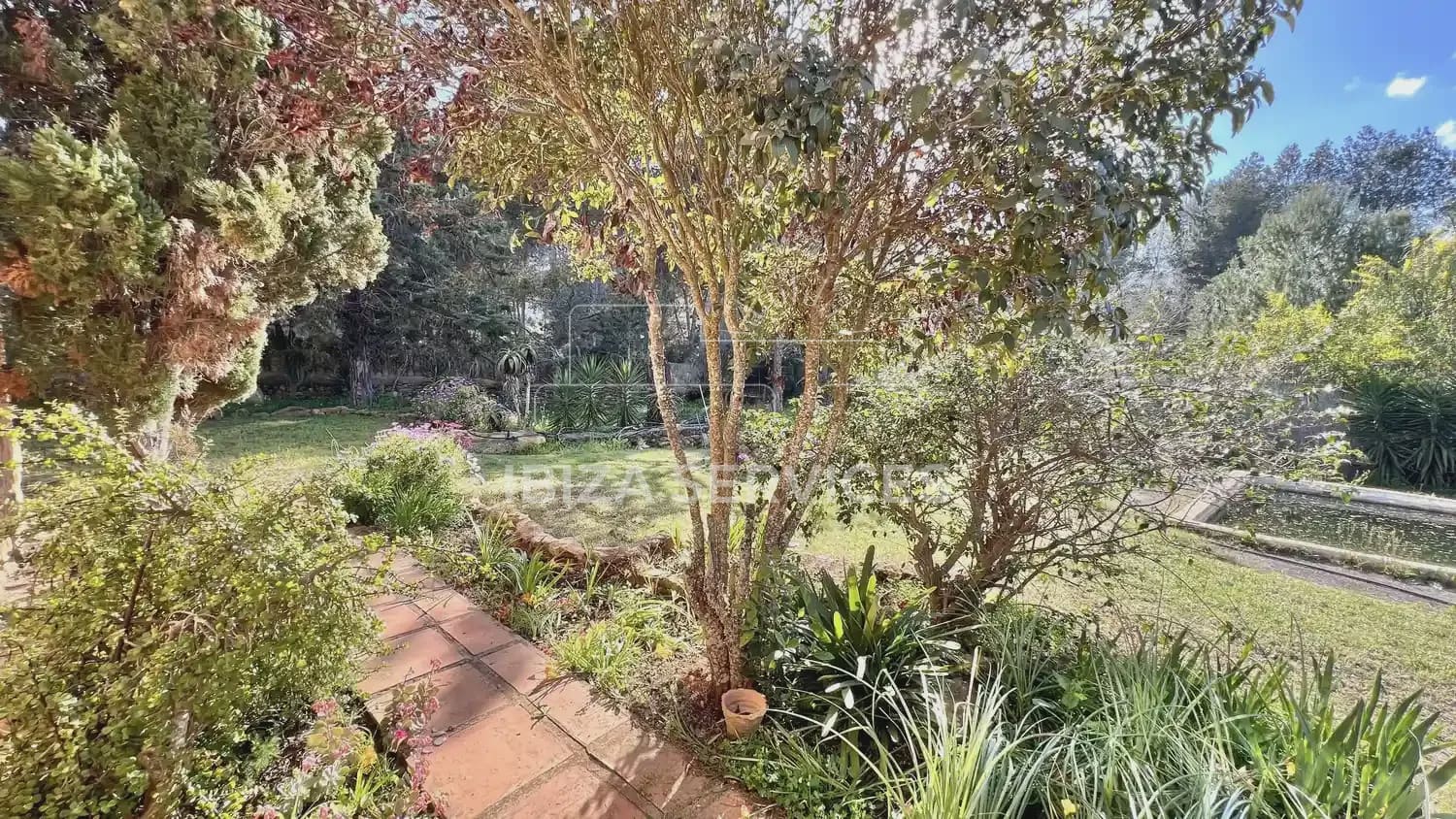 4 sypialnia Finka/Dom wiejski na sprzedaż w Sant Rafael de Sa Creu z basenem garażem - 4 465 000 € (Ref: 8895801)