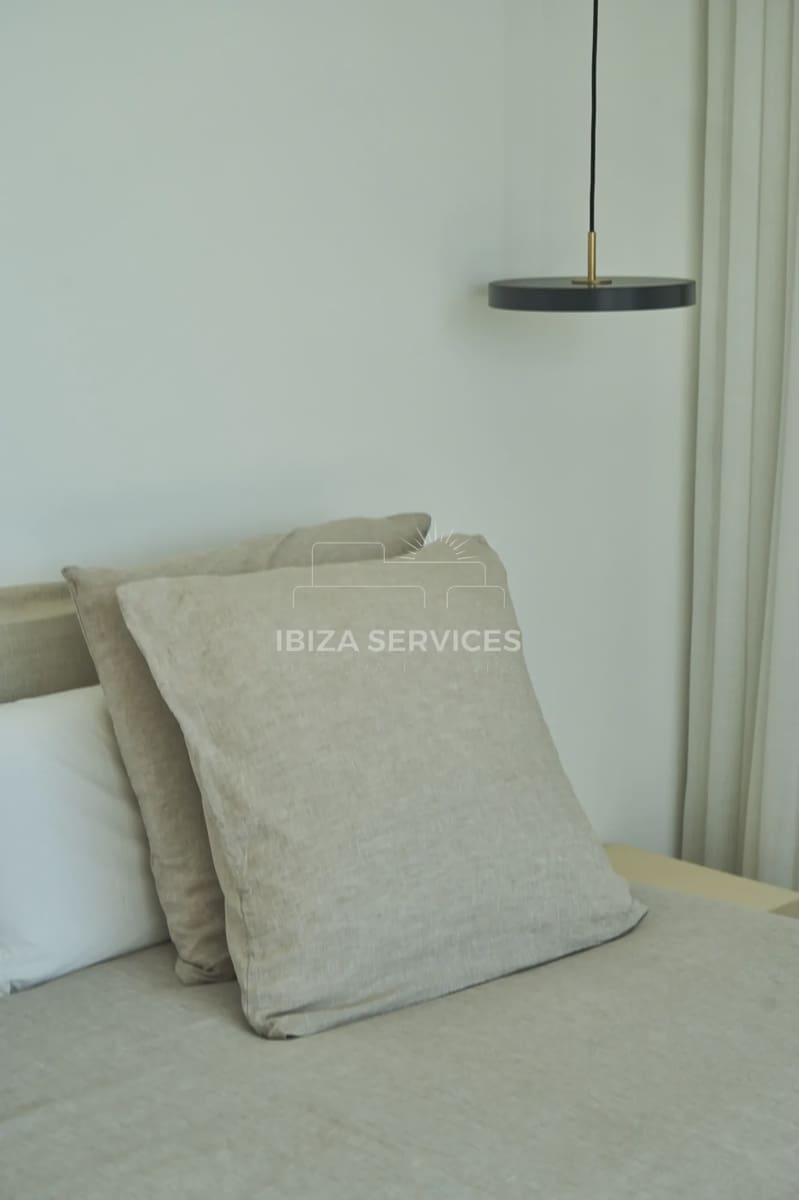 5 soveværelse Villa til leje i Talamanca med swimmingpool garage - € 17.500 (Ref: 8904757)