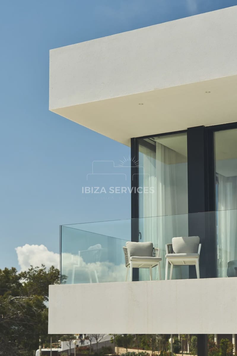 5 soveværelse Villa til leje i Talamanca med swimmingpool garage - € 17.500 (Ref: 8904757)