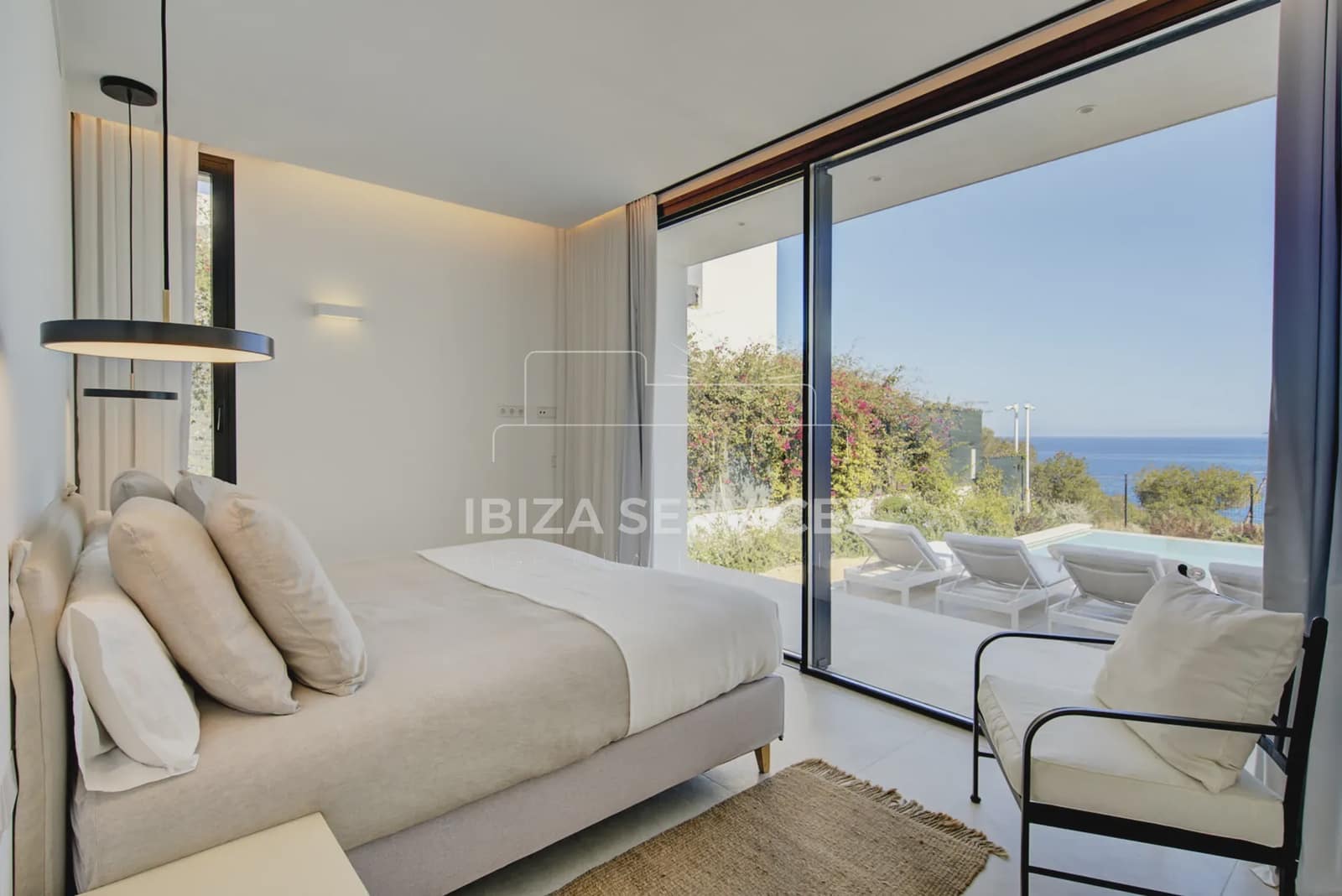 5 soveværelse Villa til leje i Talamanca med swimmingpool garage - € 17.500 (Ref: 8904757)