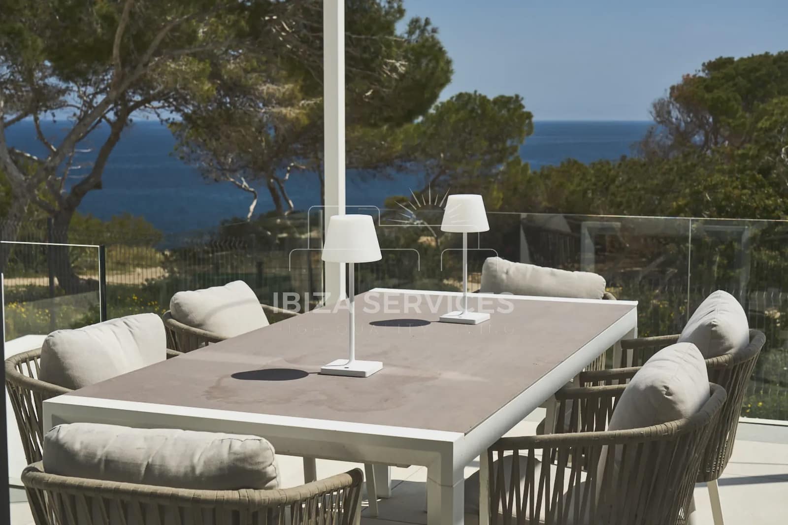 5 soveværelse Villa til leje i Talamanca med swimmingpool garage - € 17.500 (Ref: 8904757)