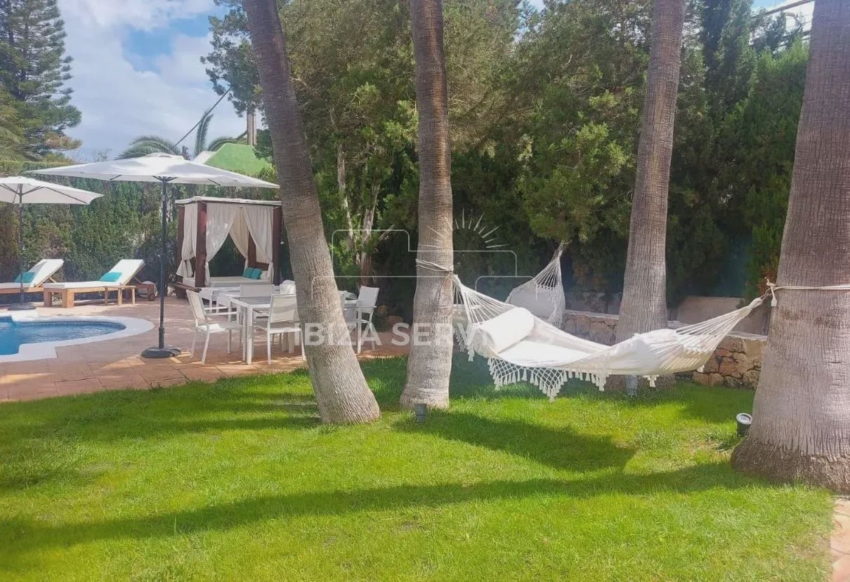 4 soveværelse Villa til leje i Sant Agusti des Vedra med swimmingpool garage - € 10.000 (Ref: 8987256)