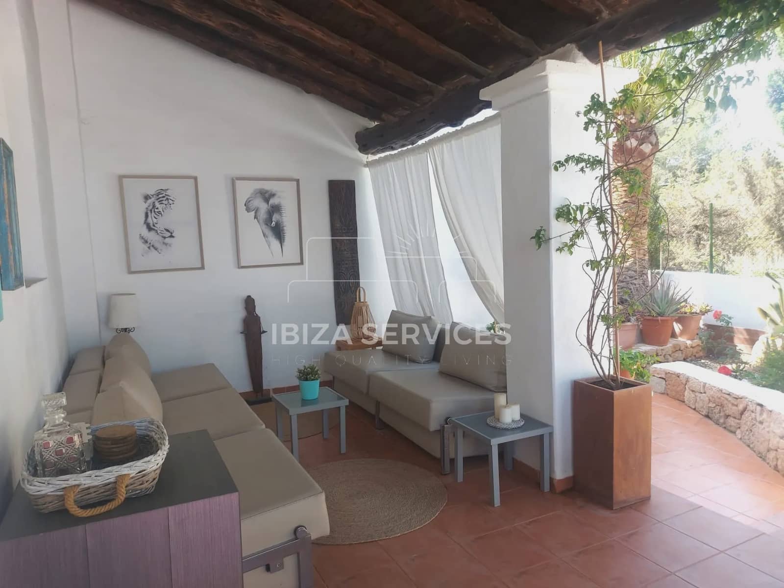 4 soveværelse Villa til leje i Sant Agusti des Vedra med swimmingpool garage - € 10.000 (Ref: 8987256)