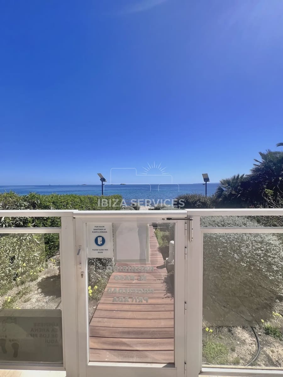 2 soveværelse Lejlighed til salg i Playa d'en Bossa med swimmingpool garage - € 700.000 (Ref: 9057169)