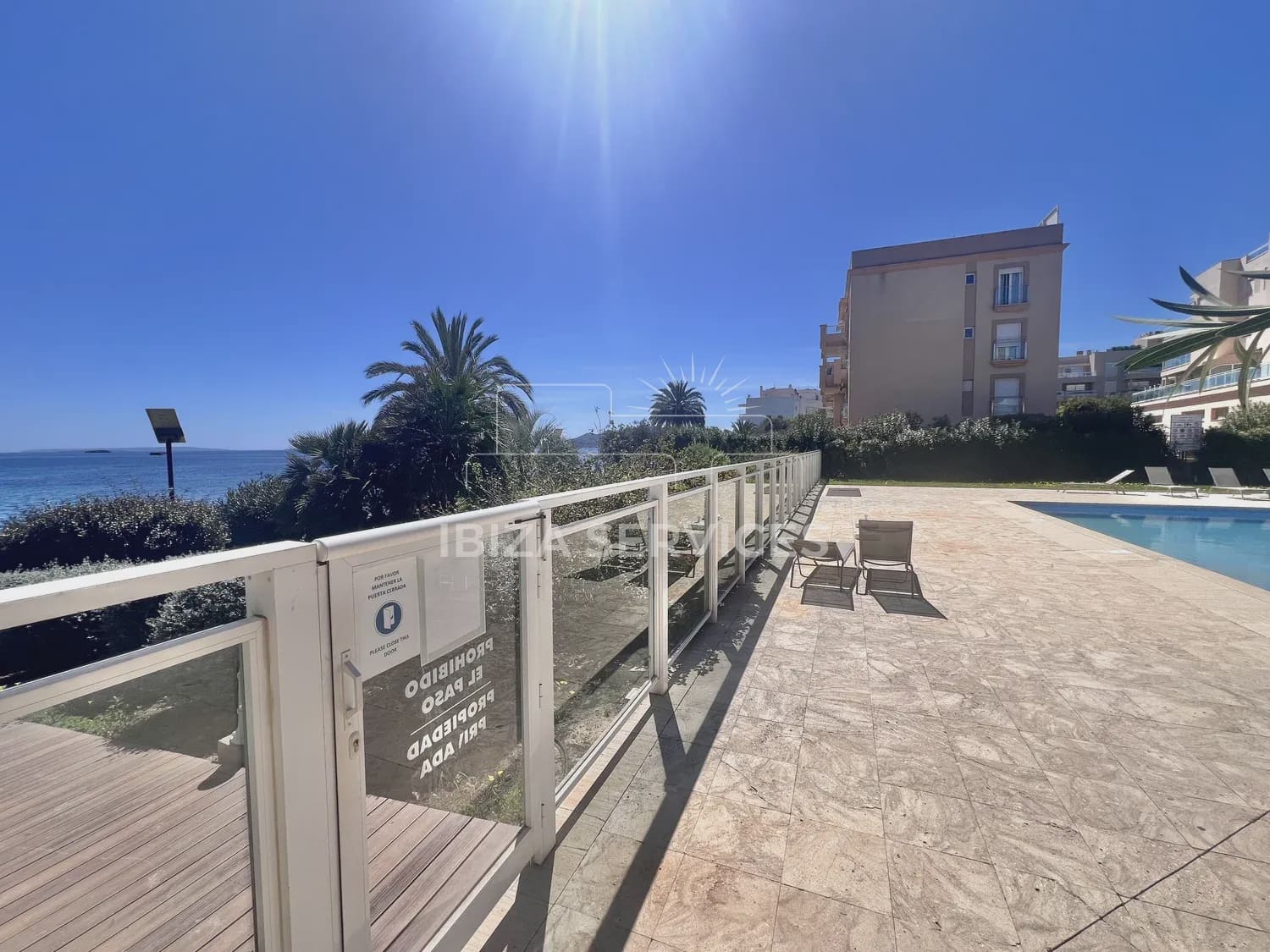2 soveværelse Lejlighed til salg i Playa d'en Bossa med swimmingpool garage - € 700.000 (Ref: 9057169)
