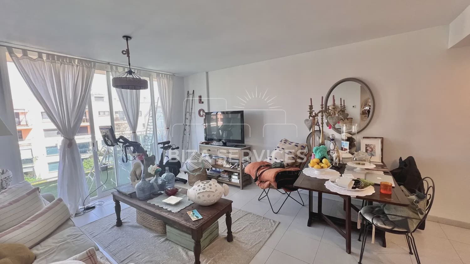 2 soveværelse Lejlighed til salg i Playa d'en Bossa med swimmingpool garage - € 700.000 (Ref: 9057169)