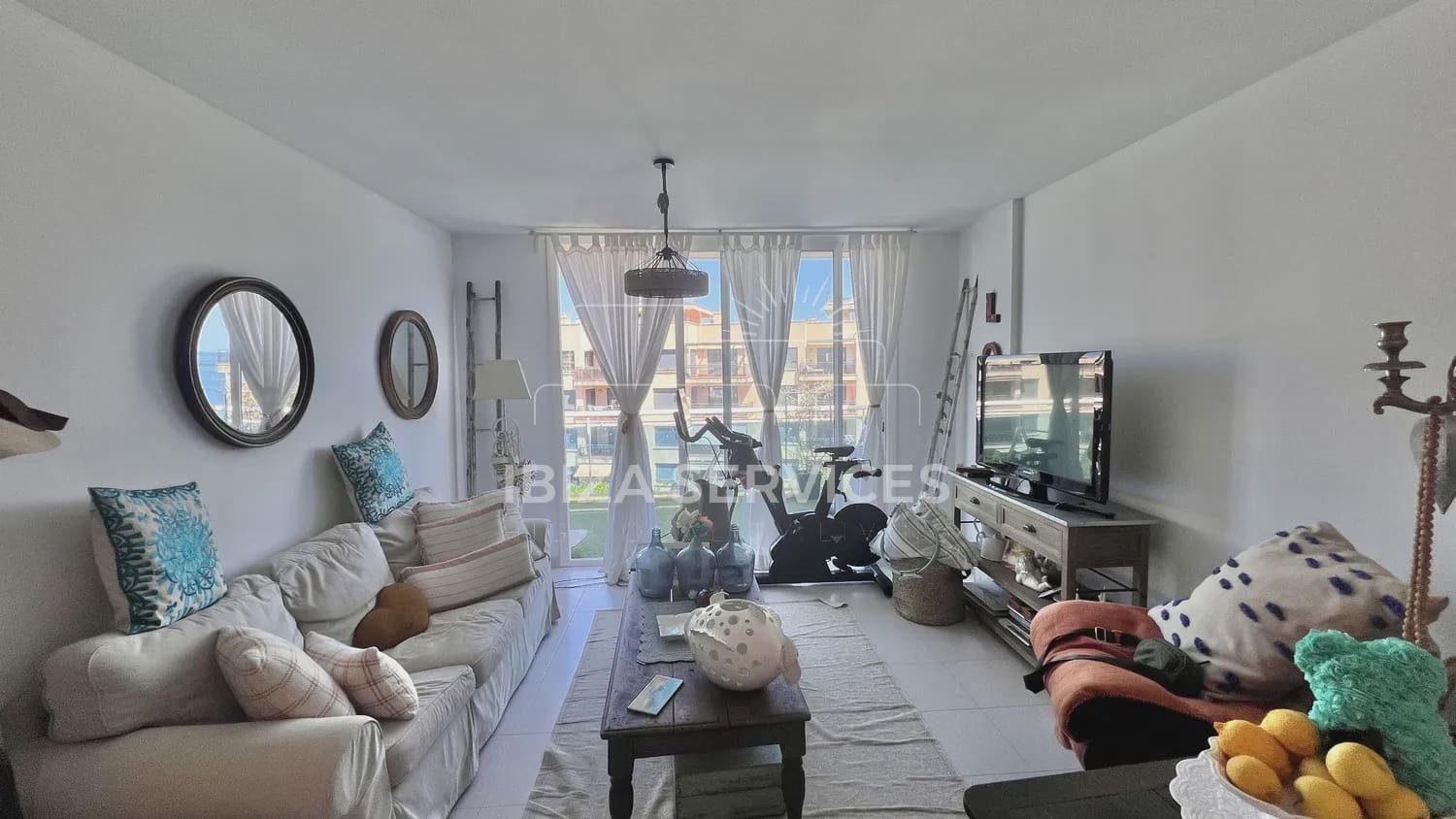 2 soveværelse Lejlighed til salg i Playa d'en Bossa med swimmingpool garage - € 700.000 (Ref: 9057169)