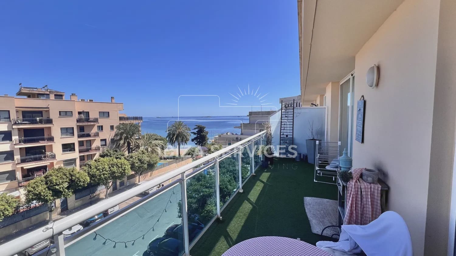 2 soveværelse Lejlighed til salg i Playa d'en Bossa med swimmingpool garage - € 700.000 (Ref: 9057169)