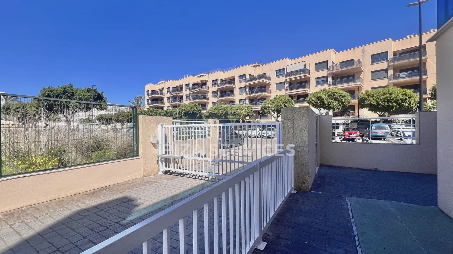 2 soveværelse Lejlighed til salg i Playa d'en Bossa med swimmingpool garage - € 700.000 (Ref: 9057169)