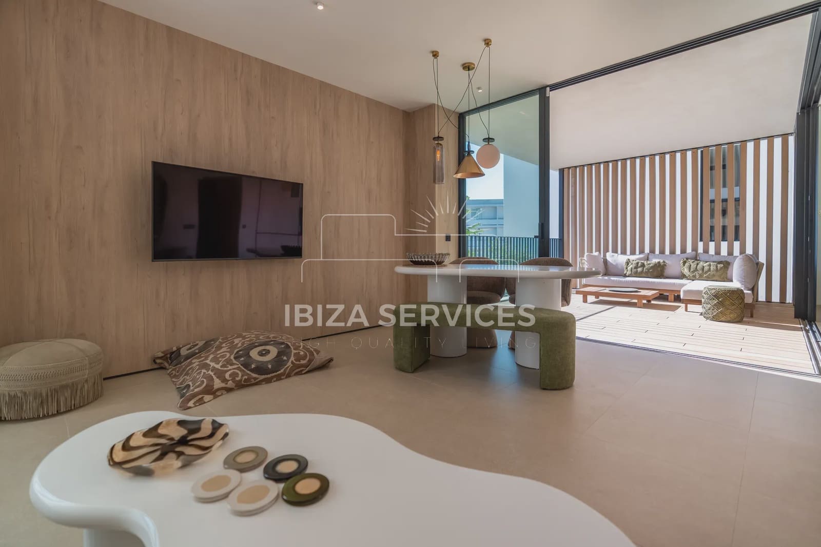 2 soveværelse Lejlighed til leje i Santa Eulalia / Santa Eularia med swimmingpool - € 8.000 (Ref: 9086492)