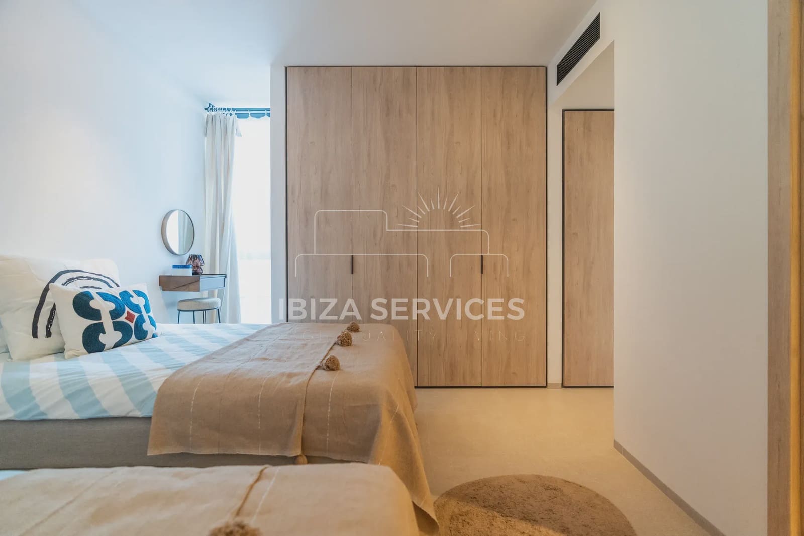 2 soveværelse Lejlighed til leje i Santa Eulalia / Santa Eularia med swimmingpool - € 8.000 (Ref: 9086492)