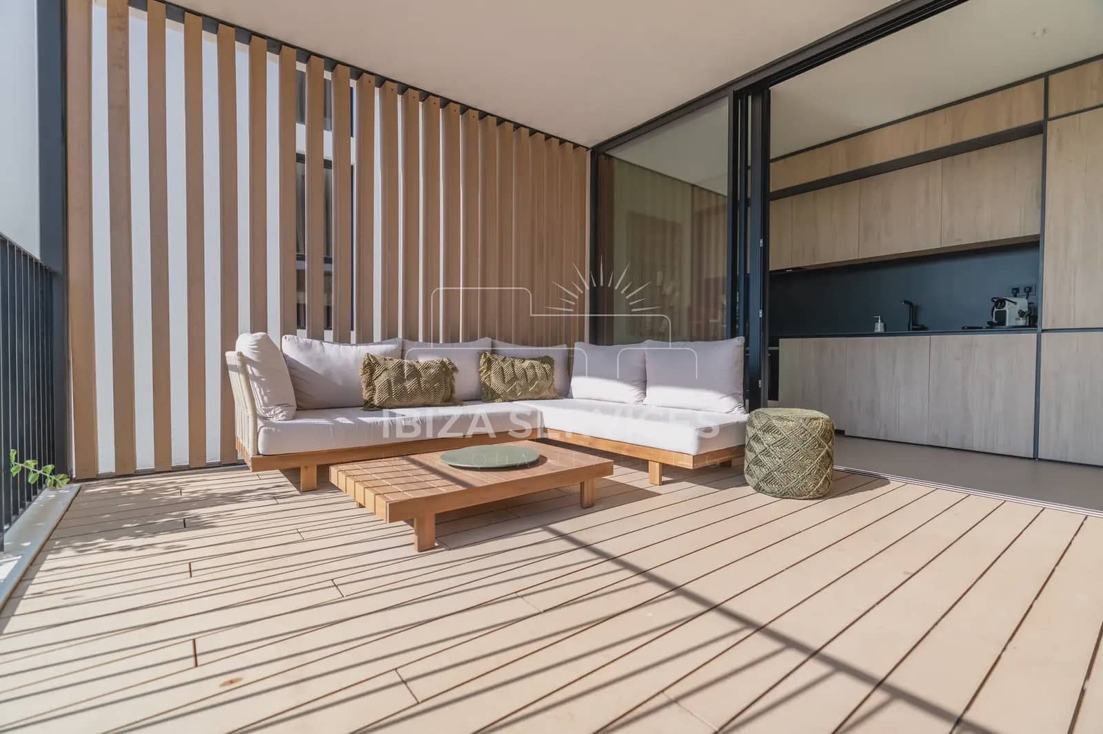 2 soveværelse Lejlighed til leje i Santa Eulalia / Santa Eularia med swimmingpool - € 8.000 (Ref: 9086492)