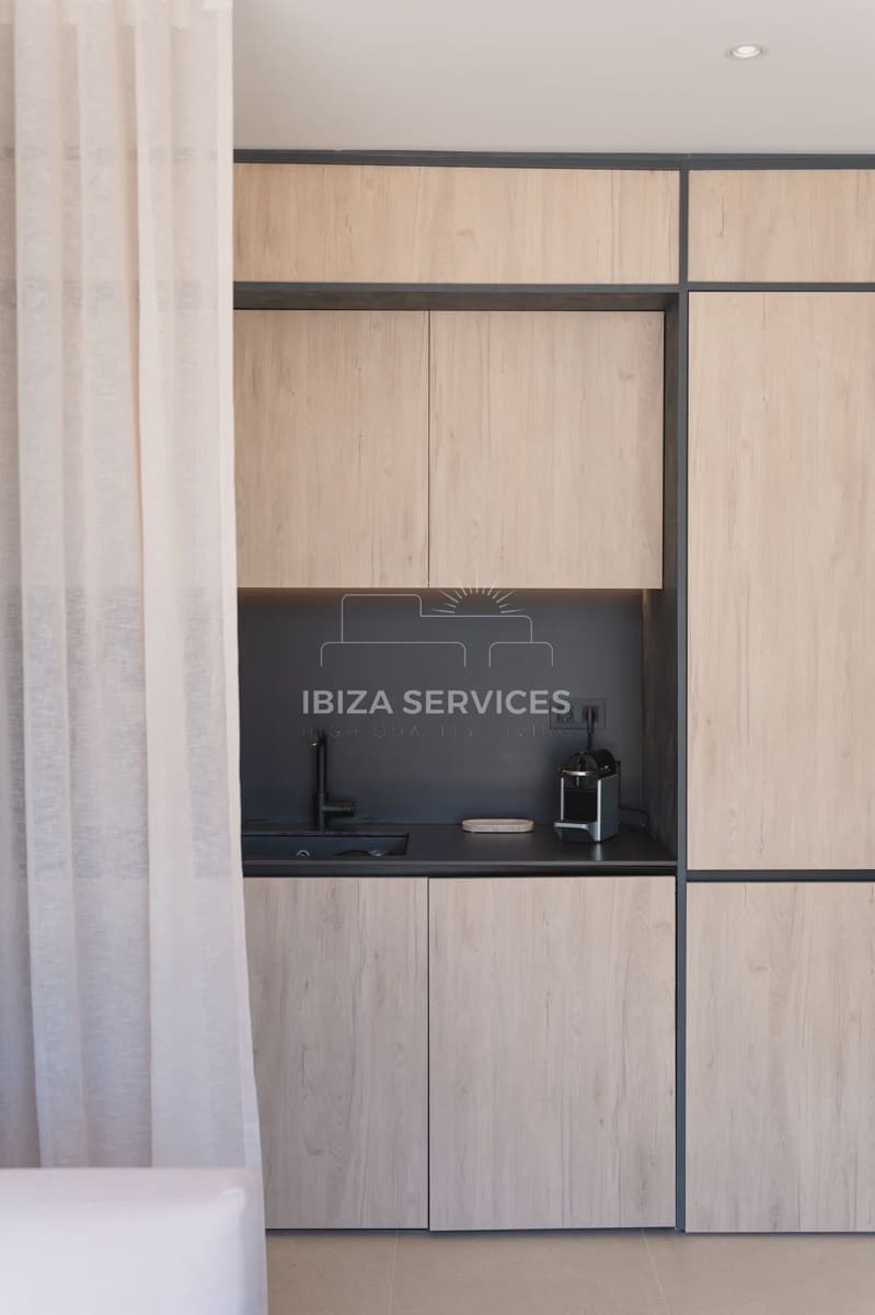 2 soveværelse Lejlighed til leje i Santa Eulalia / Santa Eularia med swimmingpool garage - € 6.000 (Ref: 9109860)