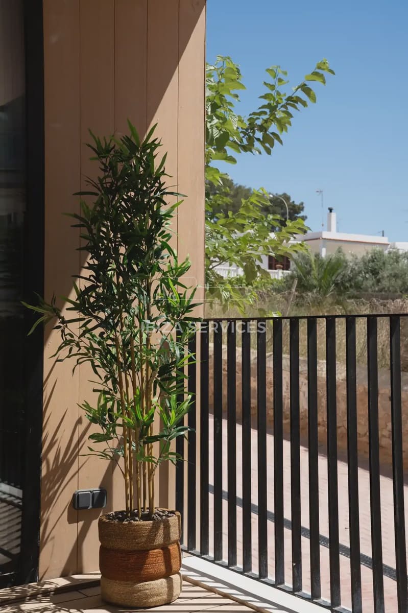 2 soveværelse Lejlighed til leje i Santa Eulalia / Santa Eularia med swimmingpool garage - € 6.000 (Ref: 9109860)