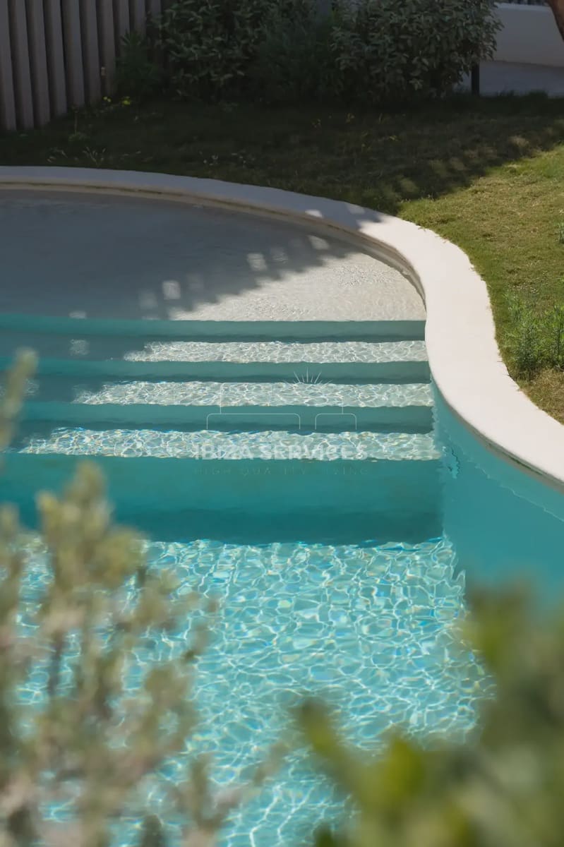 2 soveværelse Lejlighed til leje i Santa Eulalia / Santa Eularia med swimmingpool garage - € 6.000 (Ref: 9109860)