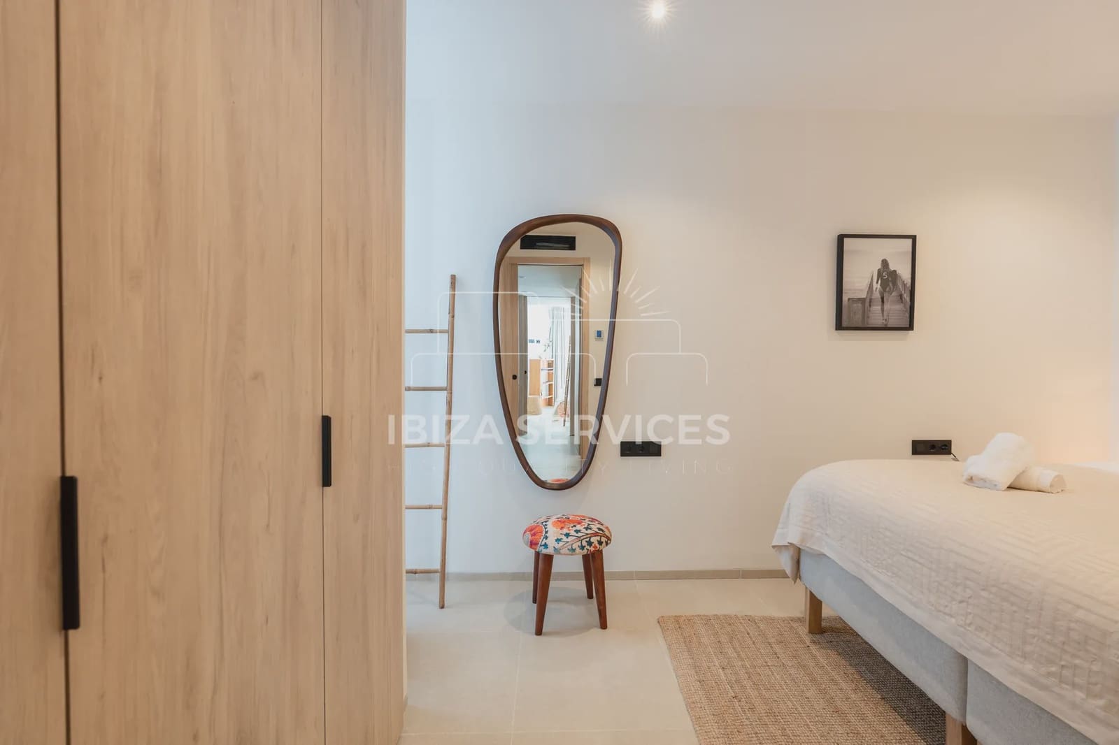 2 soveværelse Lejlighed til leje i Santa Eulalia / Santa Eularia med swimmingpool garage - € 6.000 (Ref: 9109860)