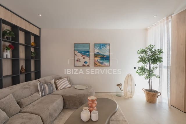 2 soveværelse Lejlighed til leje i Santa Eulalia / Santa Eularia med swimmingpool garage - € 6.000 (Ref: 9109860)