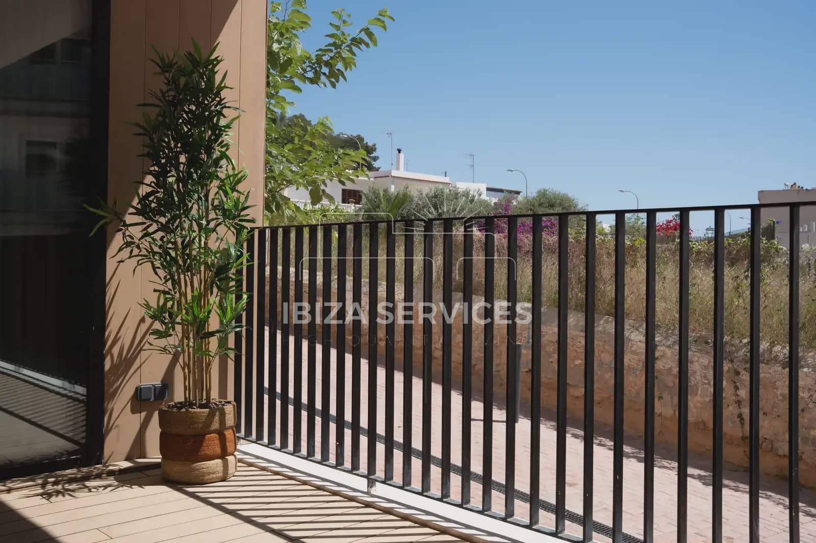 2 soveværelse Lejlighed til leje i Santa Eulalia / Santa Eularia med swimmingpool garage - € 6.000 (Ref: 9109860)