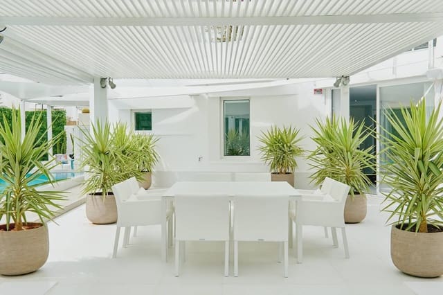 2 soveværelse Lejlighed til salg i Ibiza by med swimmingpool garage - € 1.990.000 (Ref: 9163279)