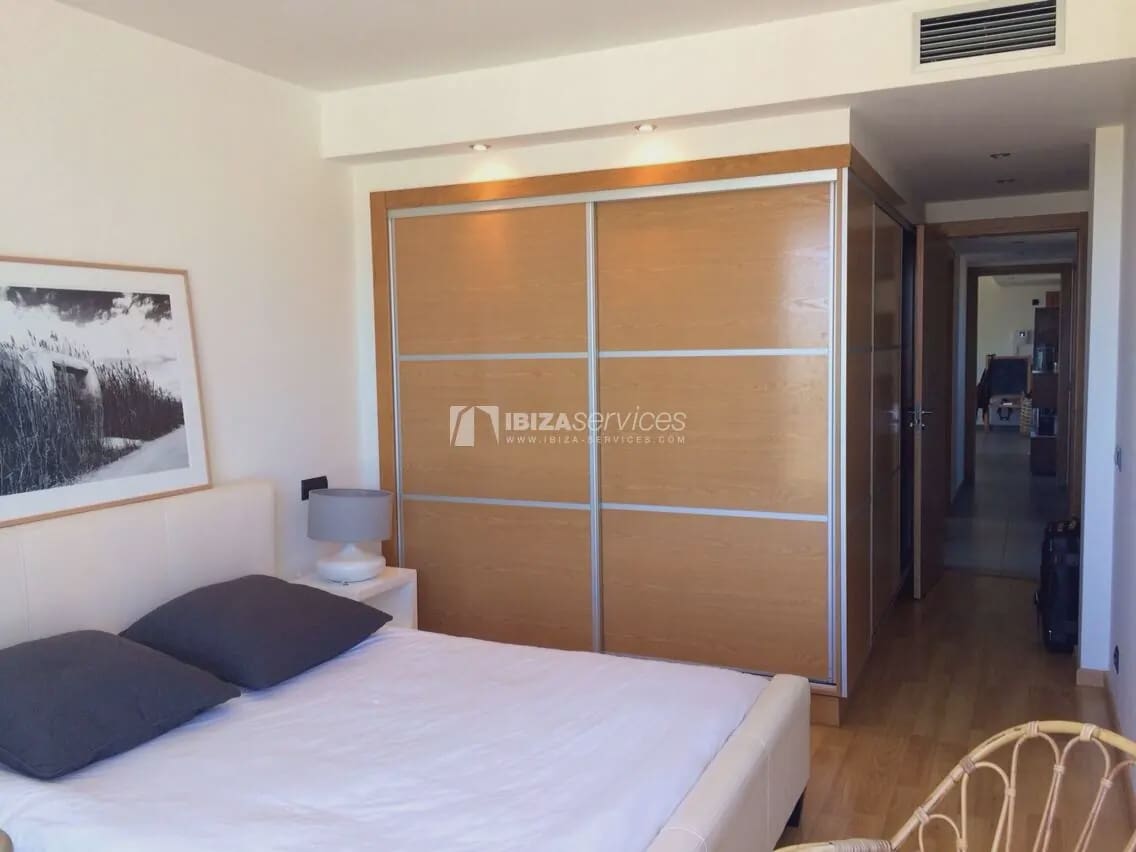 3 slaapkamer Appartement te huur in Ibiza dorp met zwembad garage - € 1.370 (Ref: 9175996)