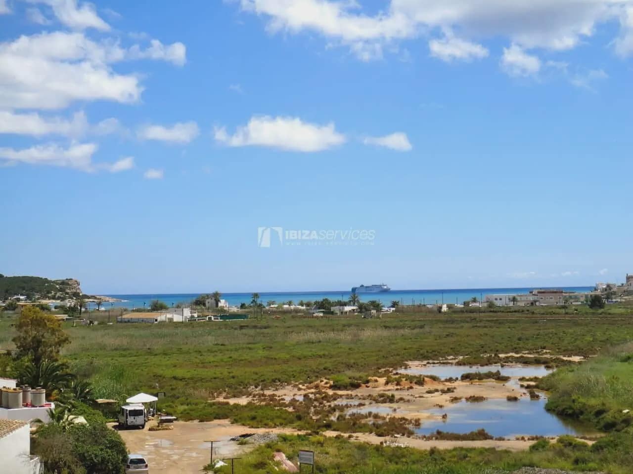 3 slaapkamer Appartement te huur in Ibiza dorp met zwembad garage - € 1.370 (Ref: 9175996)