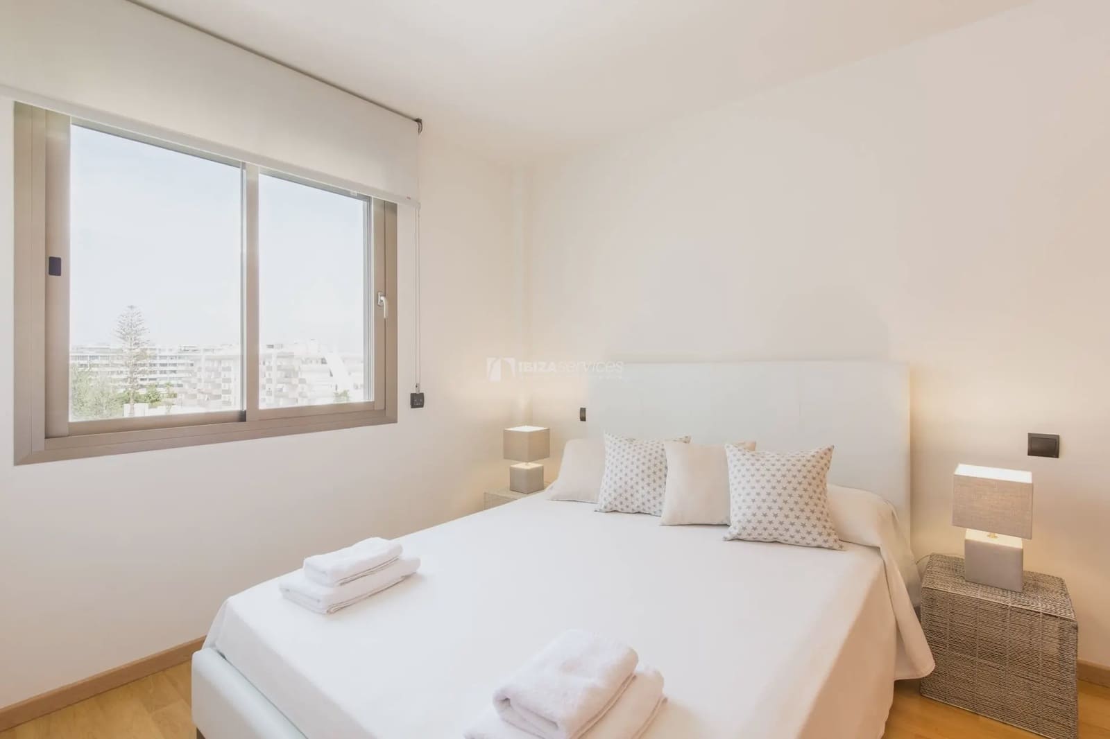 Apartamento de 3 habitaciones en Ibiza / Eivissa ciudad en alquiler con piscina garaje - 1.500 € (Ref: 9177614)