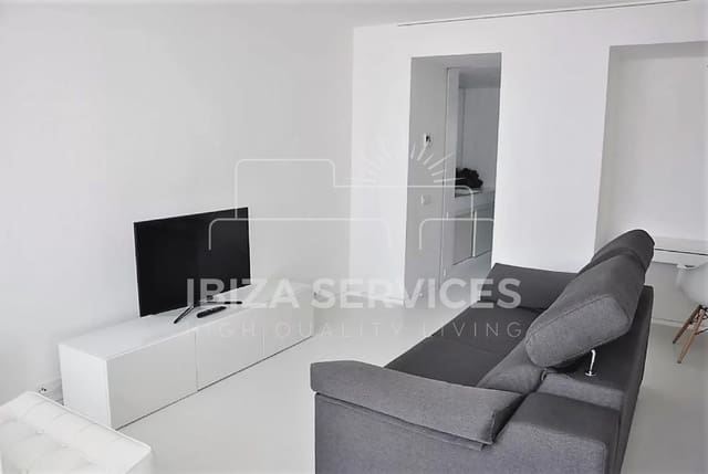 2 makuuhuone Huoneisto vuokrattavana paikassa Talamanca, Ibiza kaupunki mukana uima-altaan 
autotalli - 1 150 € (Ref: 9180674)