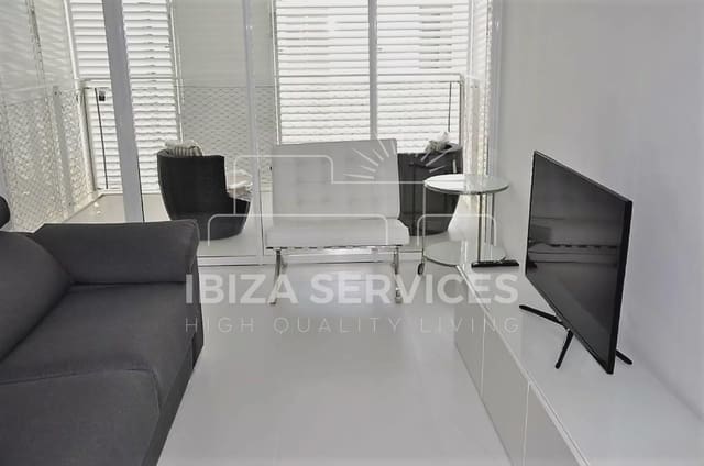 2 makuuhuone Huoneisto vuokrattavana paikassa Talamanca, Ibiza kaupunki mukana uima-altaan 
autotalli - 1 150 € (Ref: 9180674)