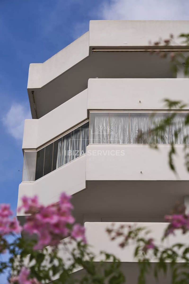 2 Zimmer Apartment zu vermieten in Ibiza / Eivissa Stadt mit Pool Garage - 1.600 € (Ref: 9180675)