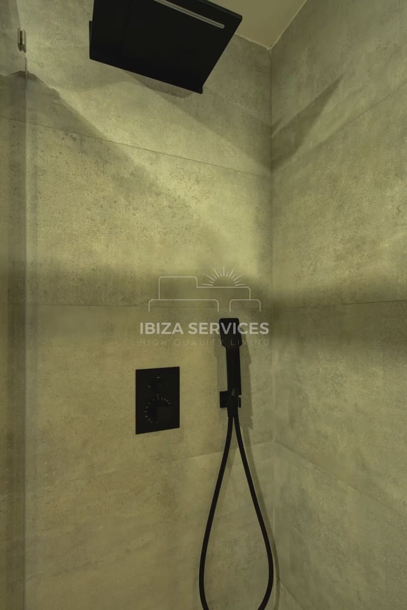 2 Zimmer Apartment zu vermieten in Ibiza / Eivissa Stadt mit Pool Garage - 1.600 € (Ref: 9180675)