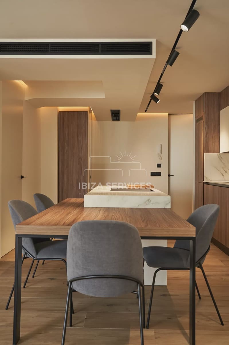 2 Zimmer Apartment zu vermieten in Ibiza / Eivissa Stadt mit Pool Garage - 1.600 € (Ref: 9180675)