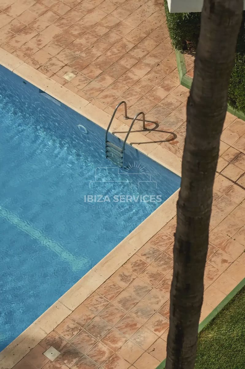 2 Zimmer Apartment zu vermieten in Ibiza / Eivissa Stadt mit Pool Garage - 1.600 € (Ref: 9180675)