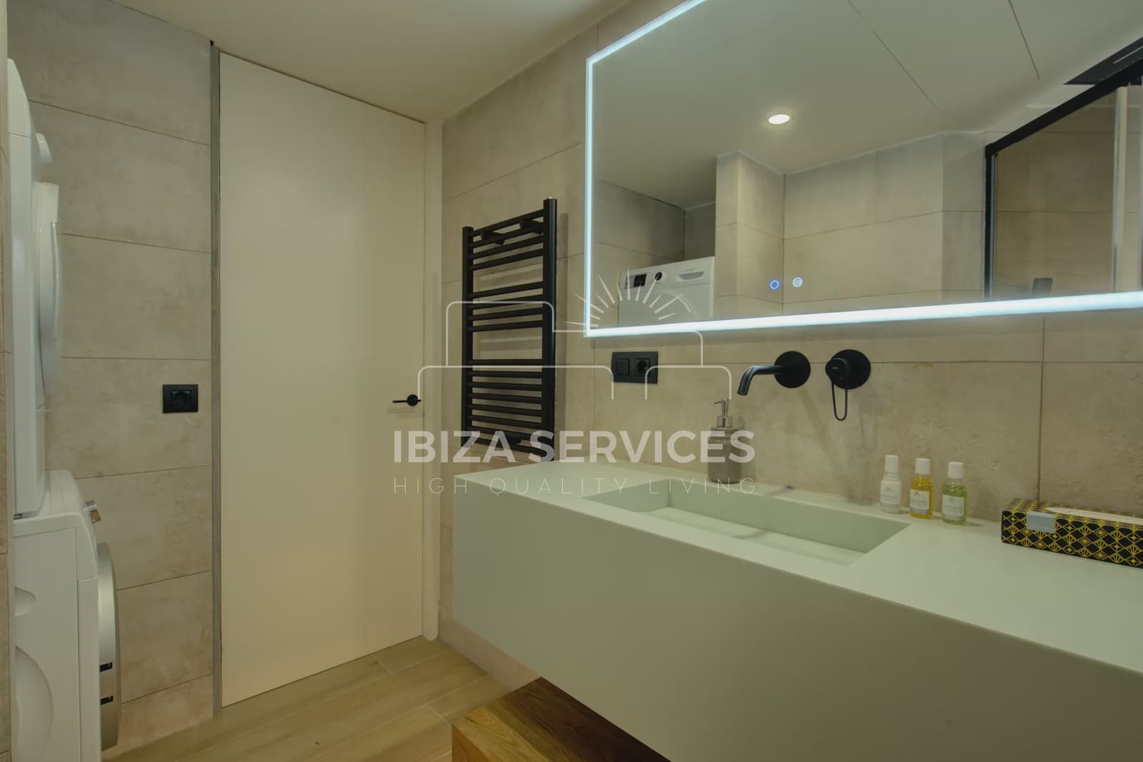 2 Zimmer Apartment zu vermieten in Ibiza / Eivissa Stadt mit Pool Garage - 1.600 € (Ref: 9180675)
