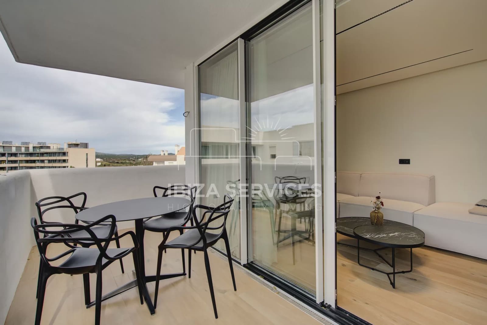 2 Zimmer Apartment zu vermieten in Ibiza / Eivissa Stadt mit Pool Garage - 1.600 € (Ref: 9180675)