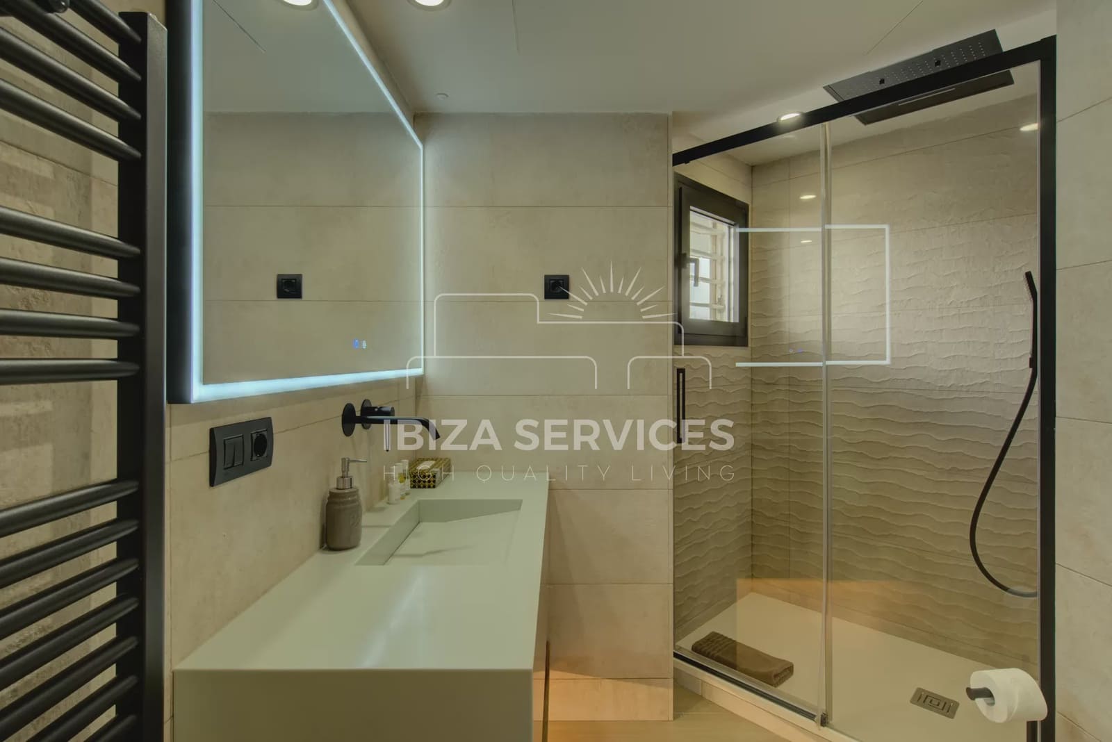 2 Zimmer Apartment zu vermieten in Ibiza / Eivissa Stadt mit Pool Garage - 1.600 € (Ref: 9180675)