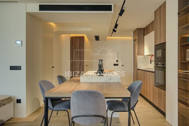 Apartamento de 2 habitaciones en Ibiza / Eivissa ciudad en alquiler con piscina garaje - 1.600 € (Ref: 9180675)