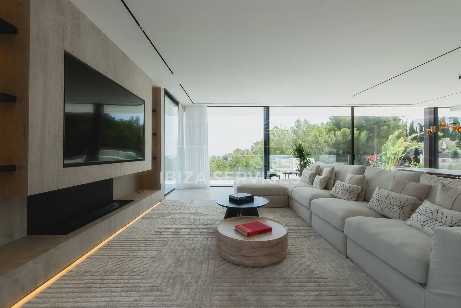 7 sypialnia Willa na sprzedaż w Roca Llisa z basenem garażem - 6 800 000 € (Ref: 9195107)