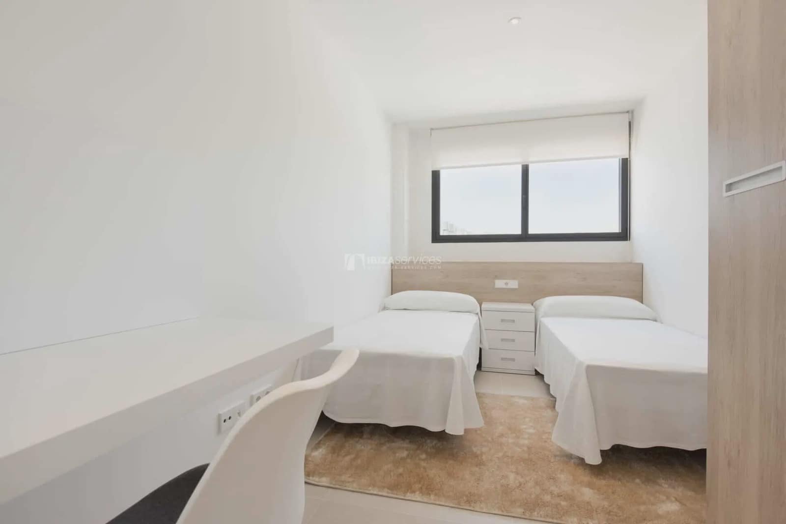 2 sypialnia Apartament do wynajęcia w Miasto Ibiza / Eivissa z garażem - 1 350 € (Ref: 9211649)