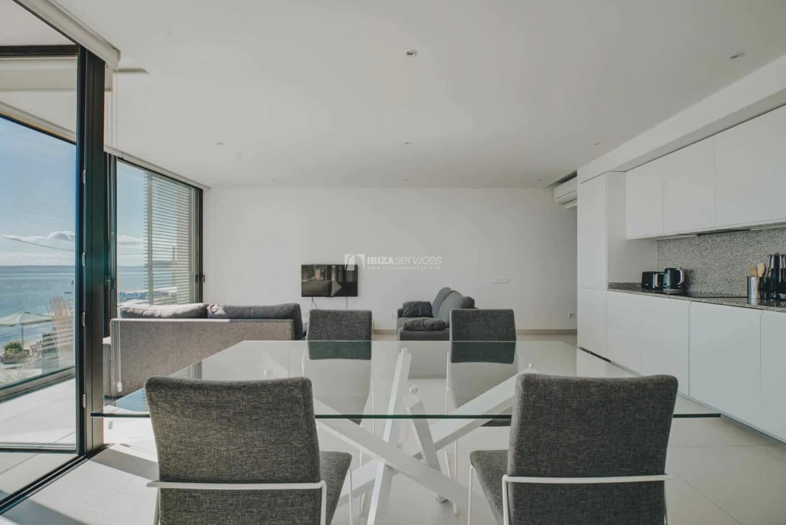2 sypialnia Apartament do wynajęcia w Miasto Ibiza / Eivissa z garażem - 1 350 € (Ref: 9211649)