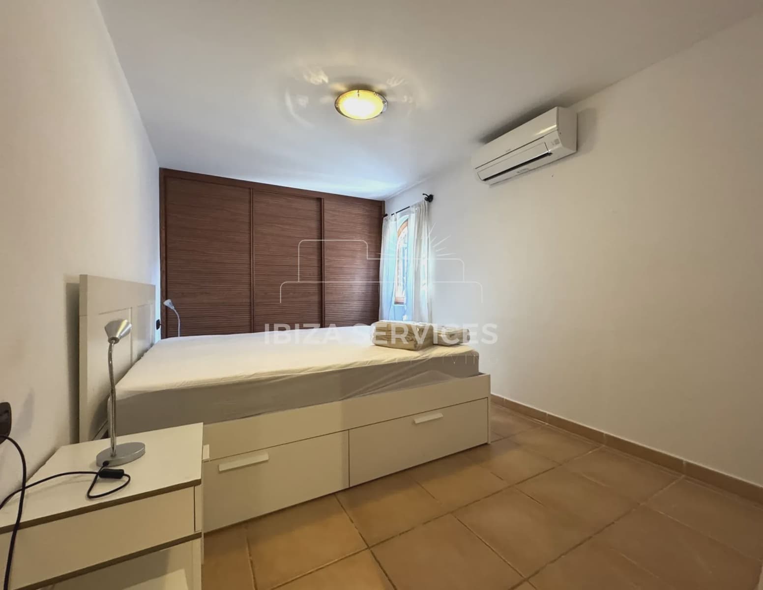 5 bedroom Villa for rent in Sant Jordi de Ses Salines with pool garage - € 7,500 (Ref: 9226034)