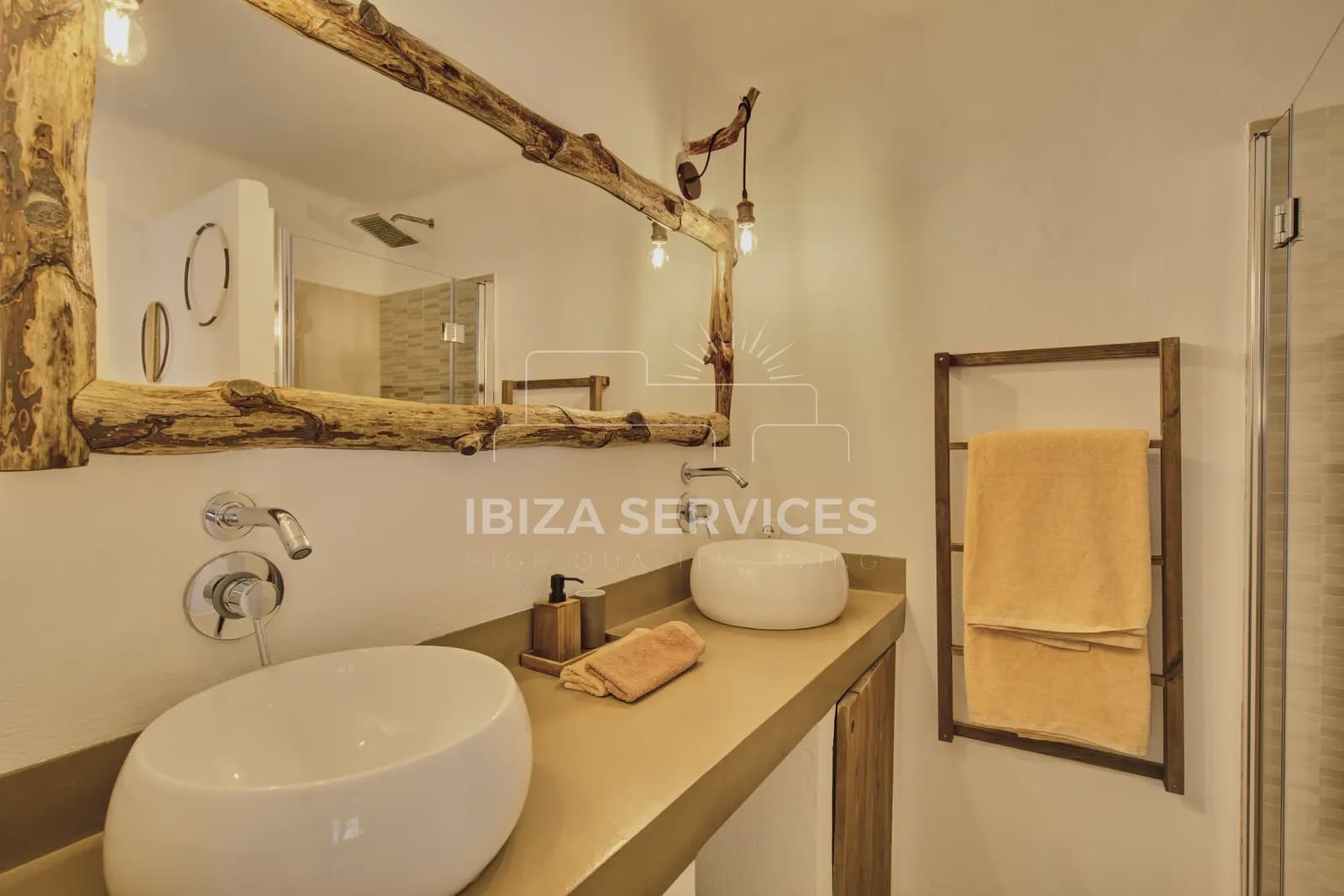 12 bedroom Villa for sale in Roca Llisa with pool garage - € 6,150,000 (Ref: 9245426)