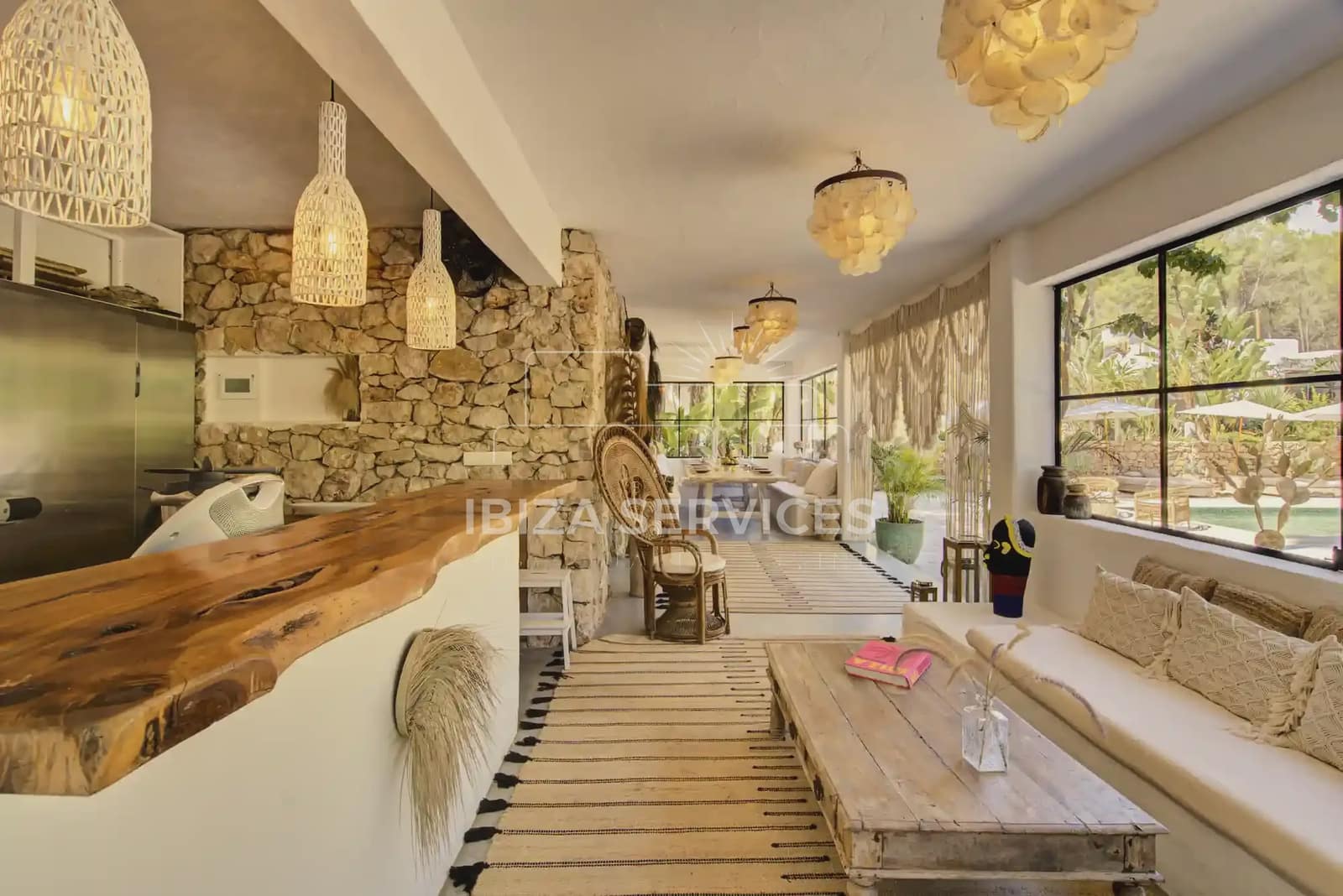 12 bedroom Villa for sale in Roca Llisa with pool garage - € 6,150,000 (Ref: 9245426)