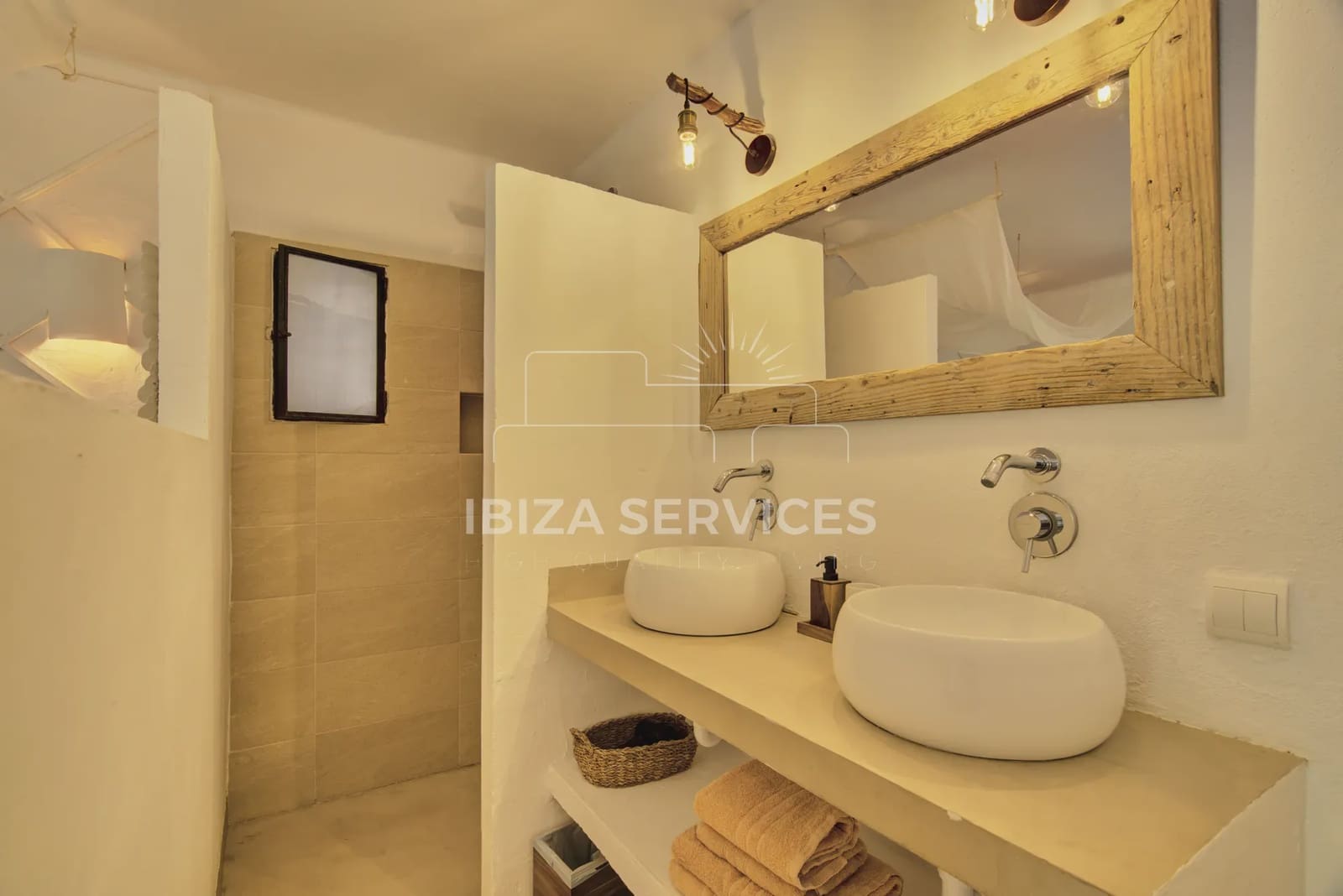 12 bedroom Villa for sale in Roca Llisa with pool garage - € 6,150,000 (Ref: 9245426)