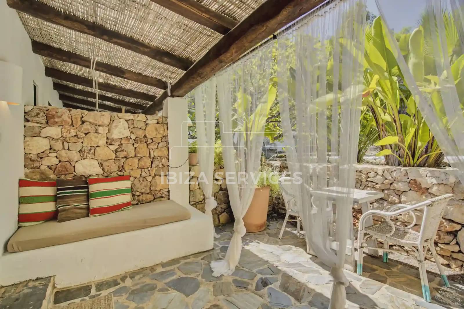 12 bedroom Villa for sale in Roca Llisa with pool garage - € 6,150,000 (Ref: 9245426)