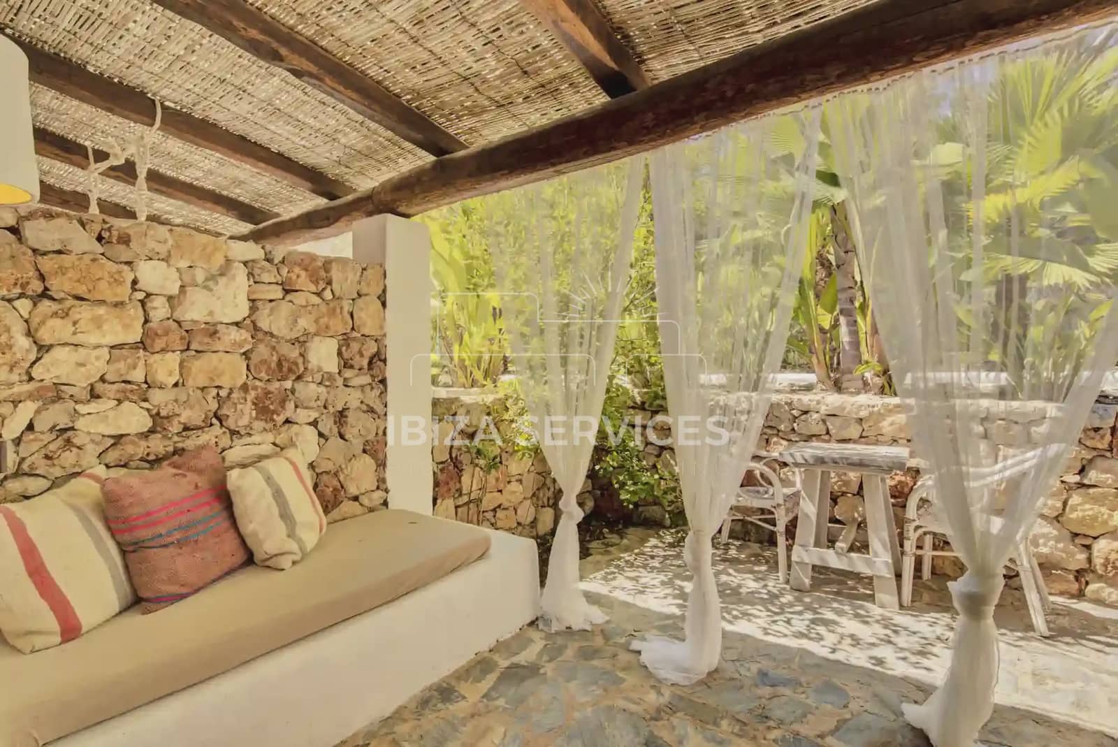 12 bedroom Villa for sale in Roca Llisa with pool garage - € 6,150,000 (Ref: 9245426)