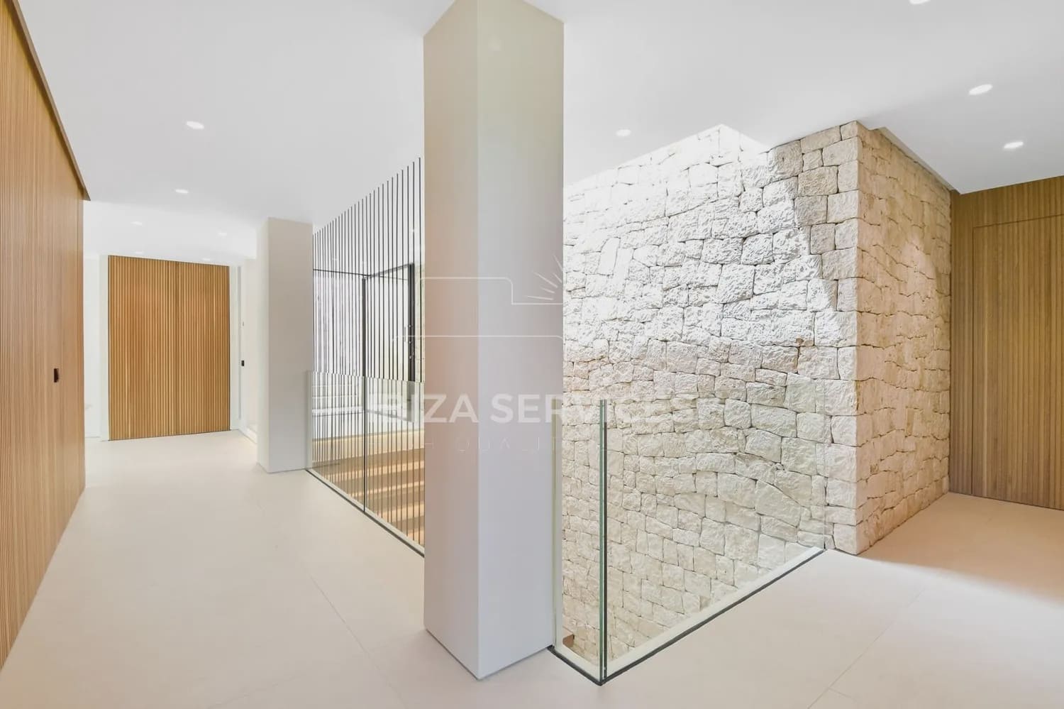 7 sypialnia Willa na sprzedaż w Nuestra Senora de Jesus z basenem garażem - 8 500 000 € (Ref: 9245427)